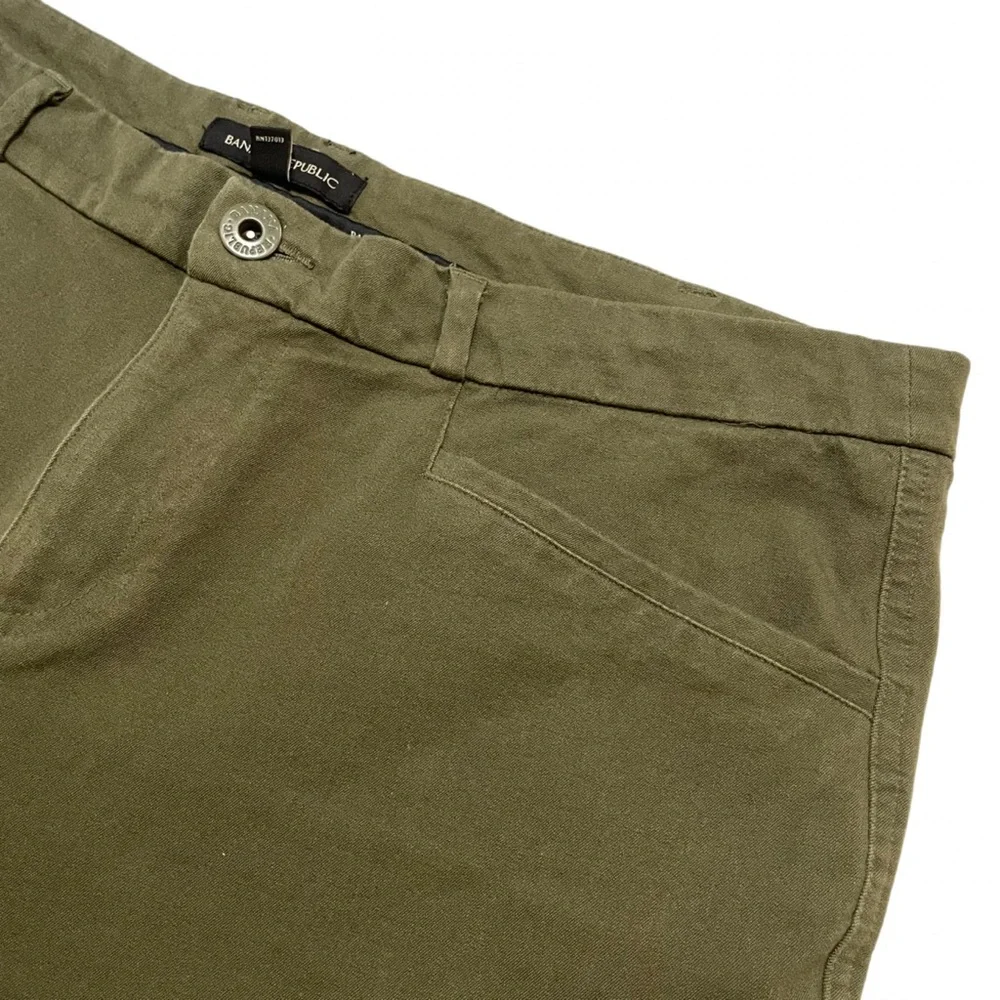 VTG Banana Republic Women's Cropped Chino Trousers Olive Green Size 14 Stretch
